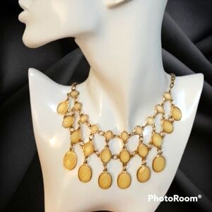 3/$30 Creamy Light Yellow Cascade Chandalier Bib Necklace